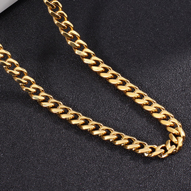 Wholesale Gold Stainless Steel Cuban Link Chain Figaro Chain
