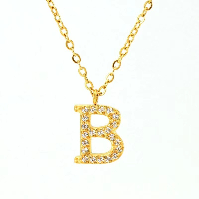 Wholesale Waterproof 18K Gold Plated Stainless Steel Necklace a-Z Diamond Initial Letter Pendant Necklace