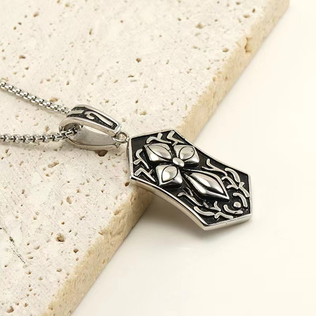 Hip Hop Punk Retro Jewelry Stainless Steel Protection Viking Rune Shield Pendant Gothic Men Necklace