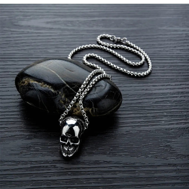 Hot Selling Punk Stainless Steel 18K Gold Retro Gothic Skull Pendant Necklace Vintage Hip Hop Skeleton Charm Necklace for Men