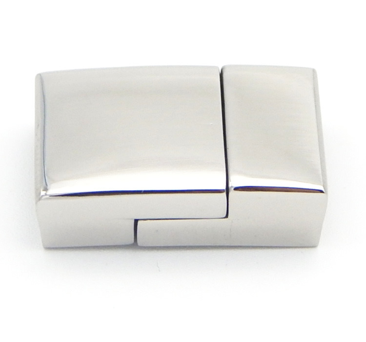 China Cheap High Quality Export Jewelry Findings Rectangular 12mm Flat Braided Leather Bracelet Stainless Steel Clasps