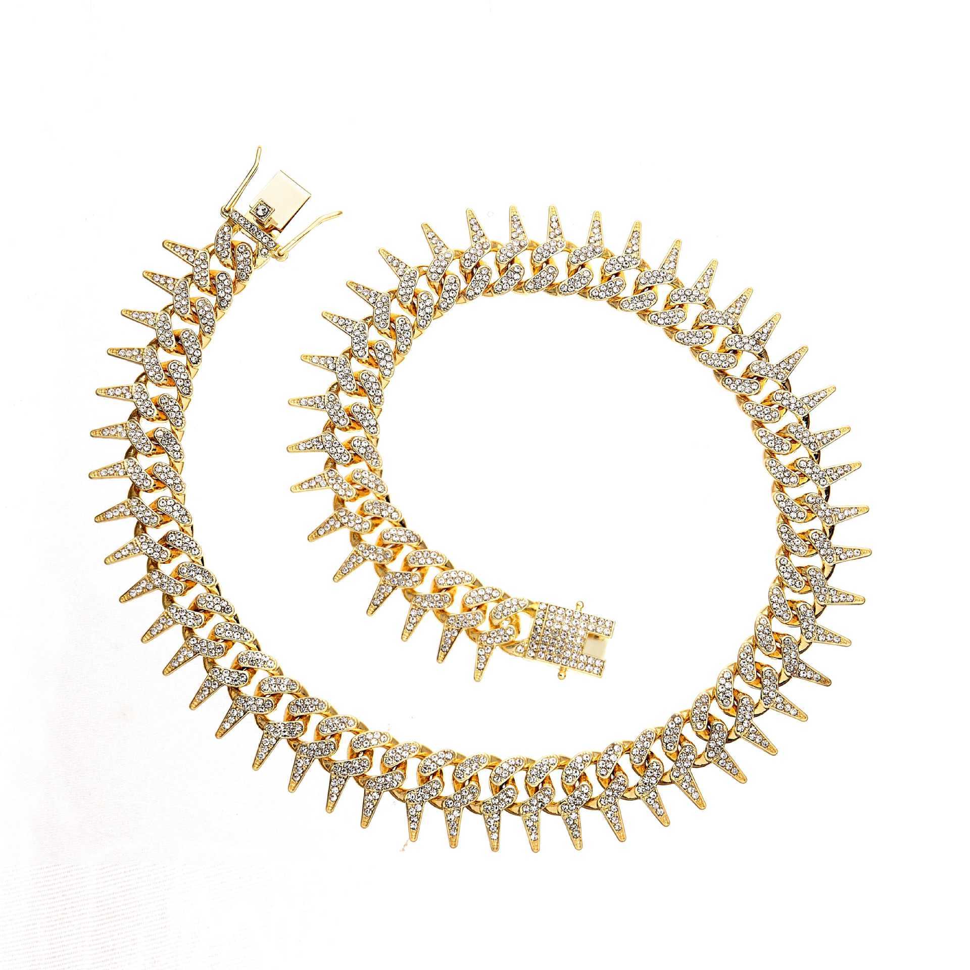European Hot Selling Hip Hop Jewelry Punk Rap Men′s Thorns Cuban Link Chain Bling Iced out Spike Cuban Chain Necklace