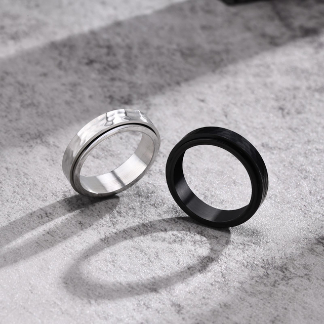 Itanium Steel Men′s Rotating Ring Stainless Steel Hammer Ring Personalized Custom Rings Jewelry for Men